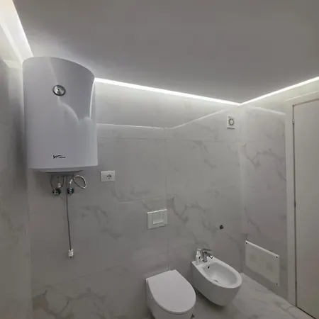 Luxury Seaside Escape 1 - Free Private Parking Appartement *